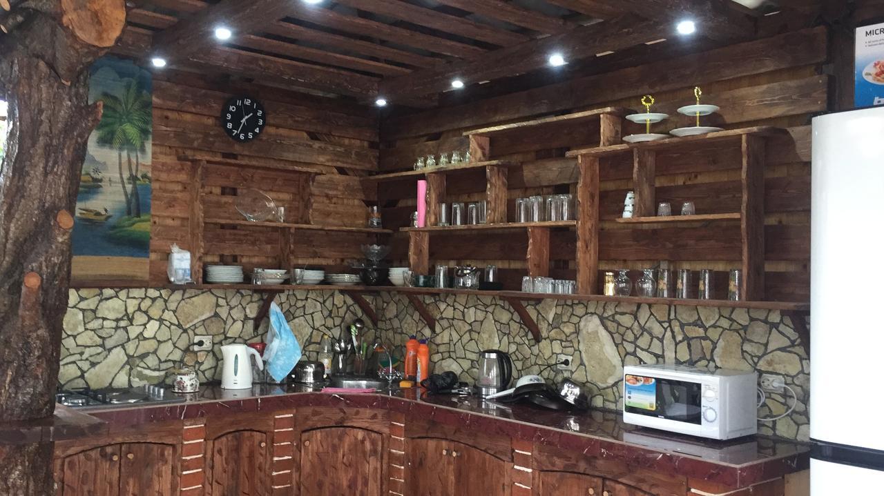 Бархат Gantiadi Exterior foto